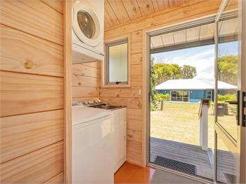 Kowhai Retreat (Bachcare) - Matarangi