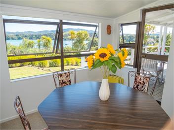 Number 8 - Mangonui