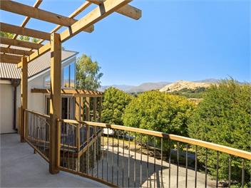 Pinnacle Villa by MajorDomo - Queenstown