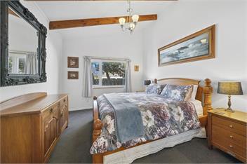 Fisherman Cottage (Bachcare) - Waikanae Beach