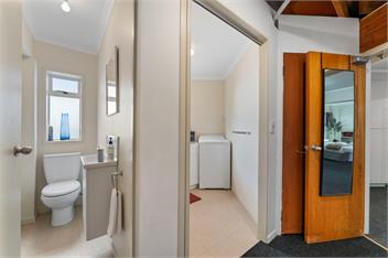 Taupo Family Retreat - pet friendly - Taupo
