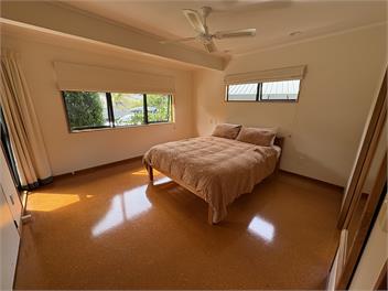 Your Relaxed Beach Base in Matarangi -