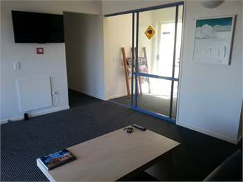 Stay at School in Ocean View - Dunedin