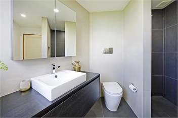 'Beach Views' - Executive Waterfront Holiday Home - Nelson