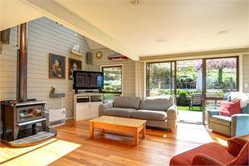 Stunning Rural Spot with Amazing Views - Queenstown