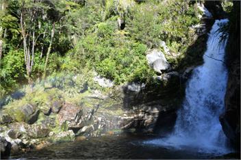 Jed's Tata Beach Bungalow - Takaka
