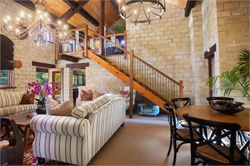 Villa Casa Maria Luxury Tuscan Villa - Western Bay of Plenty