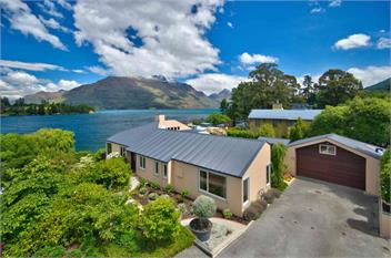 Tahuna Lakeside | Central location + Great for groups - Queenstown