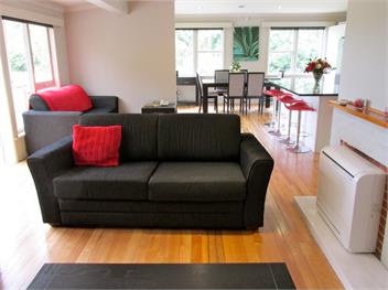Lake Rotoehu Accommodation (Bachcare) - Lake Rotoehu