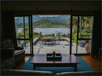 Lanza Retreat (Bachcare) - Tennyson Inlet