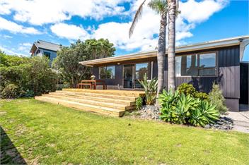 Sol Spa Oasis (Bachcare) - Surfdale