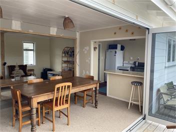 Kuku Ave holiday home - Mahia