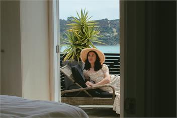 Black Bach on Burrell - Waiheke Island
