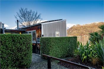 A Stunning Stay (Bachcare) - Queenstown