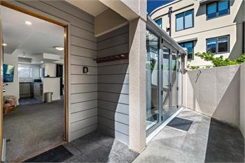 Lakefront Gem | Absolute Waterfront - Queenstown