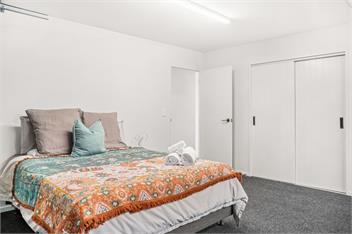 Wooing Retreat (Bachcare) - Cromwell