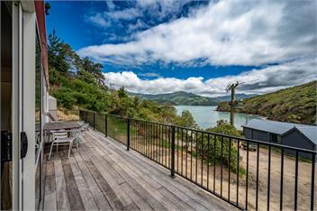 Lushingtons Bay (Bachcare) - Akaroa