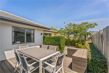 Southern Lakes Escape (Bachcare) - Queenstown