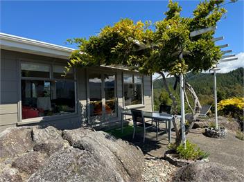 Hilltop Heaven (Bachcare) - Kaiteriteri