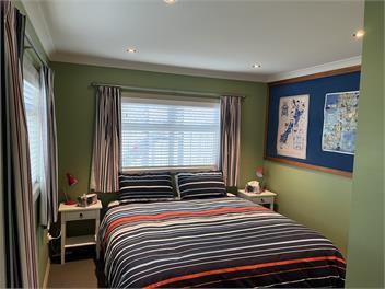 Longshore: Absolute beachfront,spa,tennis,pool - Waikanae Beach