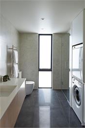 Coastal Retreat at Muriwai Beach - Auckland