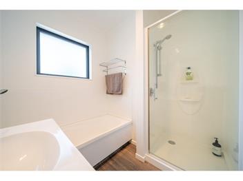 Cosy Lakeside (Bachcare) - Manapouri