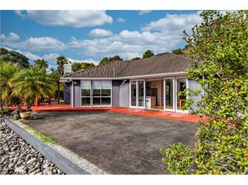 Solar House (Bachcare) - Kerikeri