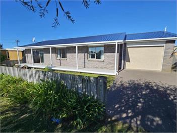 A GOODY ON GRAHAM STREET -202 GRAHAM STREET WHANGAMATA - Whangamata