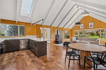 Alpine Meadow Haven (Bachcare) - Wanaka