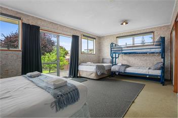 The Charleston Charm - Whangamata - Whangamata