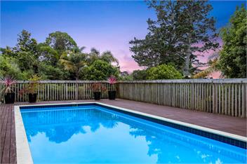 North Shore Central Condo - Pool - Gym - Auckland