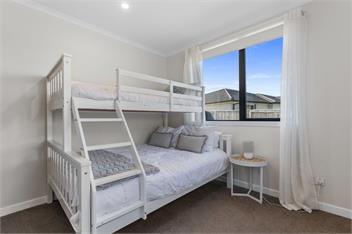 Coastal Chic (Bachcare) - Papamoa