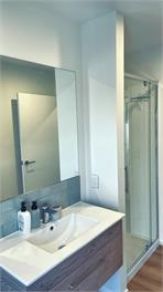 Modern Alpine Bach - warm, private, mountain views -