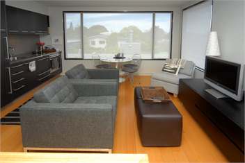 Designer Garden Apartment - Havelock North