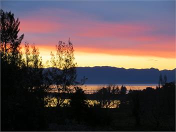 Rock 'n Rata Cottage - Golden Bay