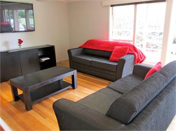 Lake Rotoehu Accommodation (Bachcare) - Lake Rotoehu
