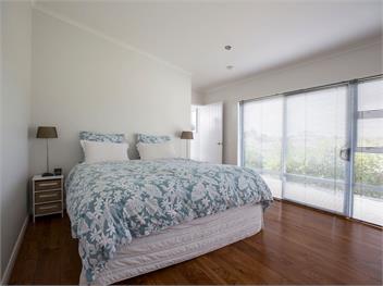 Waikanae Retreat (Bachcare) - Waikanae Beach