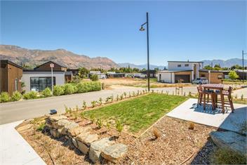 The Place To Be (Bachcare) - Wanaka