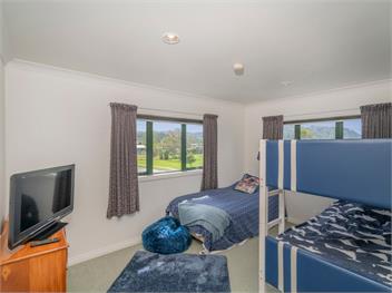 Manaia Magic (Bachcare) - Tairua