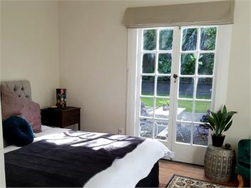 Tiromoana Beachfront Cottage in Worser Bay - Wellington