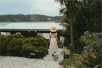 Black Bach on Burrell - Waiheke Island