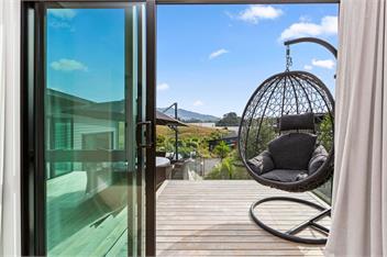 R and R at Robertson (Bachcare) - Raglan