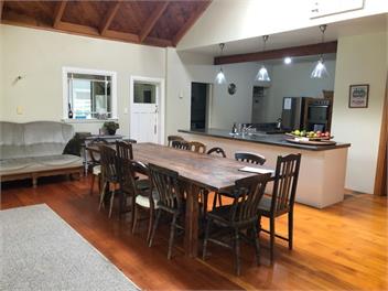 Greentops Farmhouse - Martinborough
