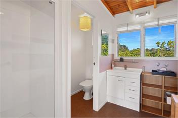 Hilltop Heaven (Bachcare) - Kaiteriteri