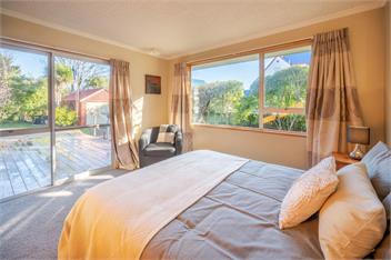 Woodills Wonderland (Bachcare) - Akaroa