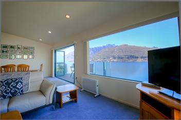 Frankton House (Bachcare) - Queenstown