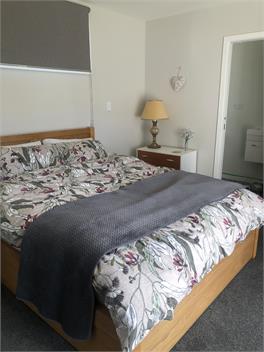 Bessie's Bach - recently upgraded - Hamner Springs