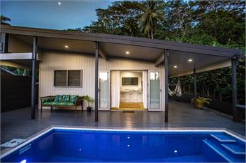 Honey Rose Retreat with Pool & FREE WIFI - Cook Islands