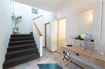 Wallace house accommodates 10 guests with option to book Ariel's Den a separate apartment onsite, sleeps 1- 4 - Bay Of Islands