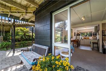 Coastal Oasis (Bachcare) - Papamoa